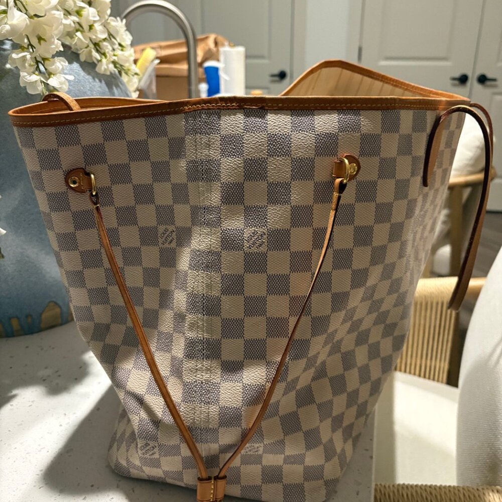 Louis Vuitton Neverfull GM - Picture 2 of 9